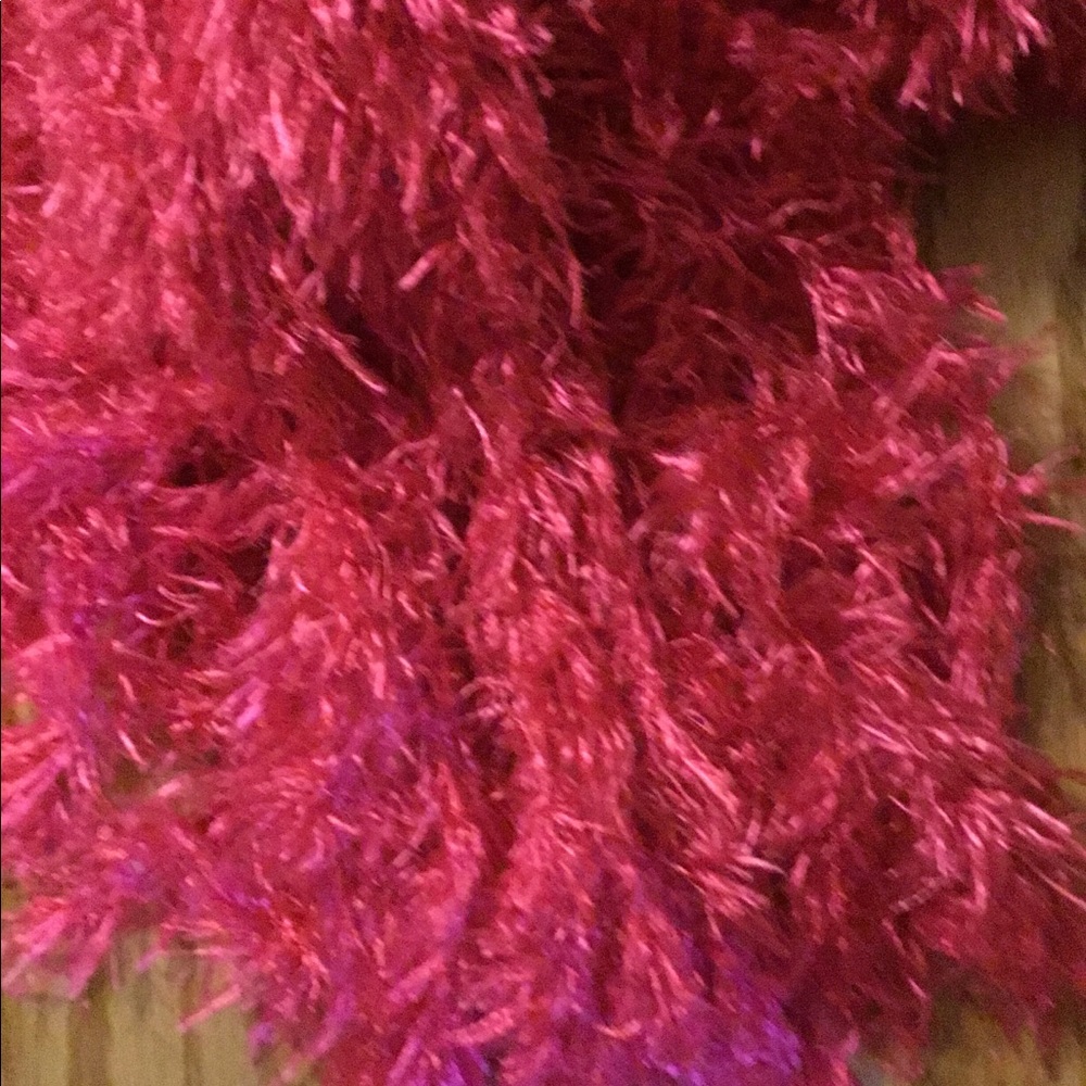 Girls pink fuzzy scarf 🌈 3/$10 - Picture 5 of 6